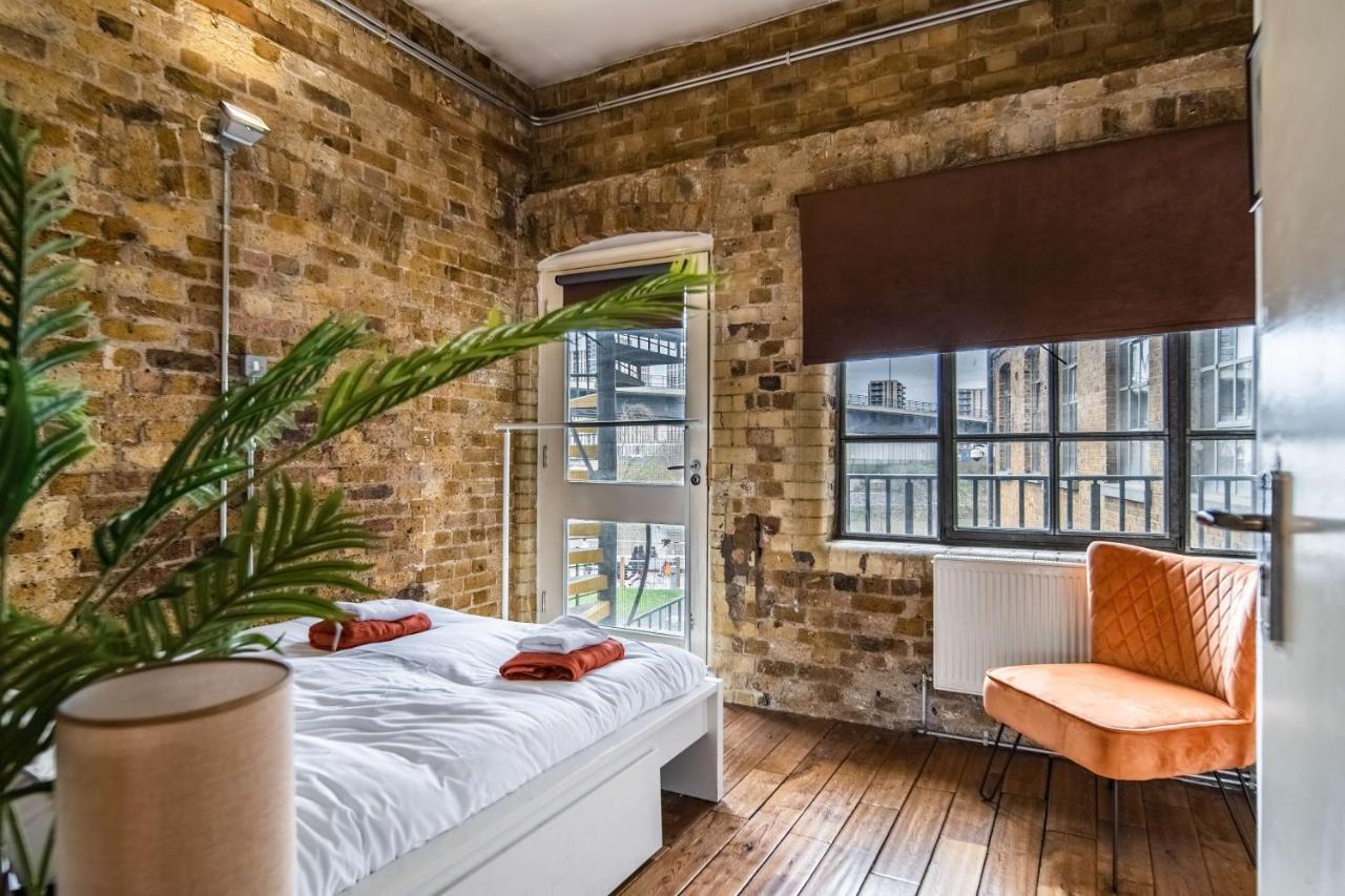 Livestay-fabulous Three Bed Warehouse Conversion * Londra